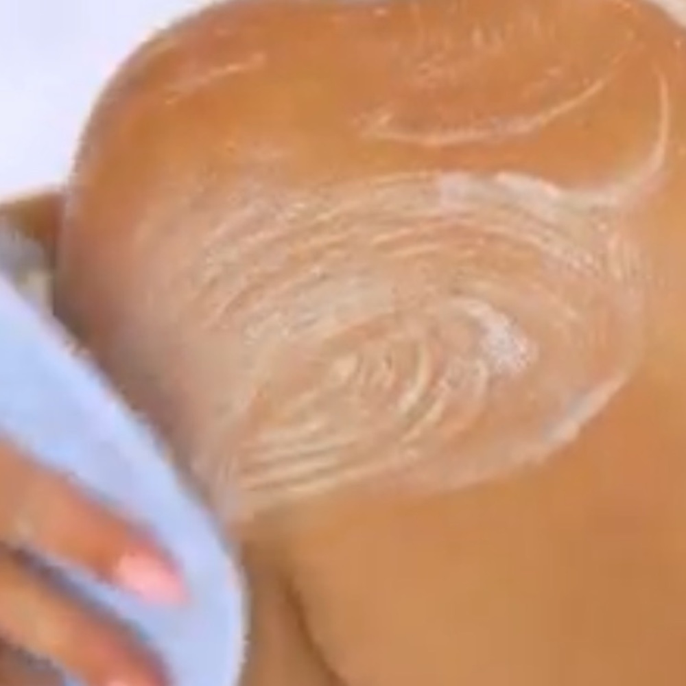 Kayo Limited Edition Body Scrubber - Picture 3 of 10